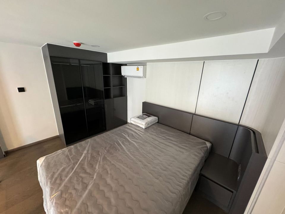 รูป Park Origin Chula - Samyan【𝐑𝐄𝐍𝐓】🔥 คอนโด duplex แบบ classy ทันสมัย ส่วนกลางมีลานดูหนัง ใกล้ห้างสามย่าน🔥 ติดต่อไลน์ไอดี: @hacondo - รูปที่ 2/8