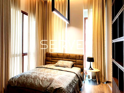 Condos for rent : 🔥Hot Price 150K🔥 - 3 Bed with Bathtub Large Room 265.83 sq.m. Good Location Close to BTS Phloen Chit 800 m. at The Crest Ruamrudee Condo / For Rent
