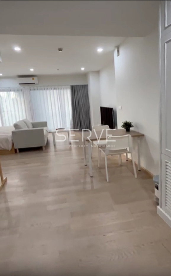 picture Studio with Bathtub Nice Room High Fl. 15+ Perfect Location Directly connecting to BTS Thong Lo-Noble Remix (โนเบิล รีมิกซ์) - 1/8