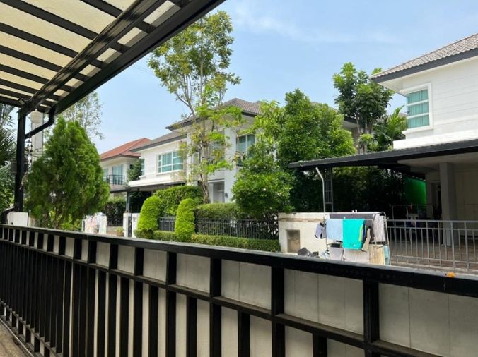 ขายบ้านเดี่ยว 3 ห้องนอน 305 ตร.ม. 83 ตร.ว. เขตคันนายาว