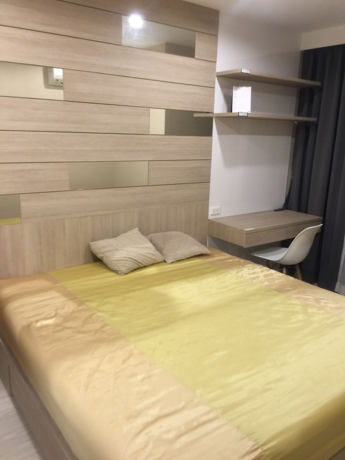 รูป ให้เช่าไอดีโอโมบิบางซื่อ 1-bed ชั้น 10 ขนาด 33 ตรม วิวสวน มีเครื่องซักผ้า 🆔 line: ey_annie - รูปที่ 5/14