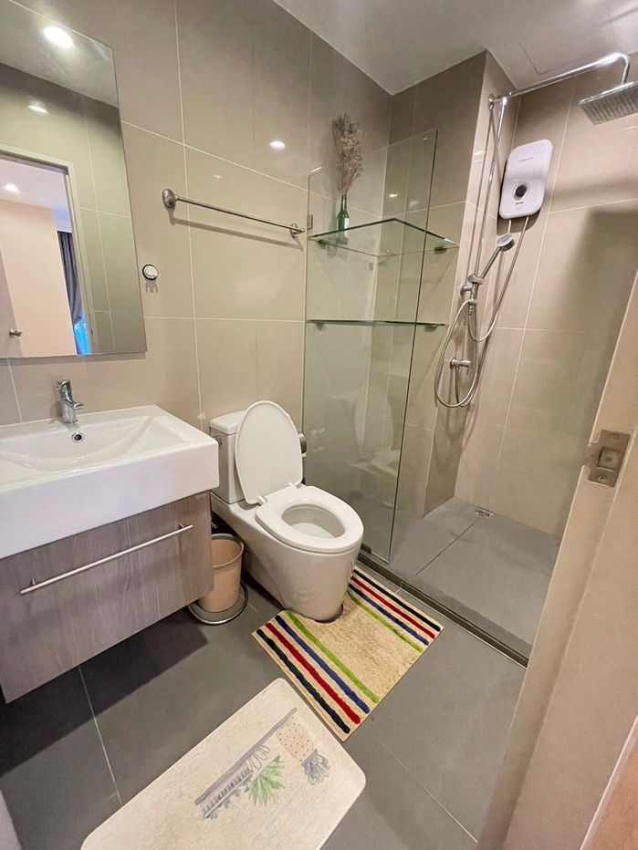 รูป ให้เช่าไอดีโอโมบิบางซื่อ 1-bed ชั้น 10 ขนาด 33 ตรม วิวสวน มีเครื่องซักผ้า 🆔 line: ey_annie - รูปที่ 14/14