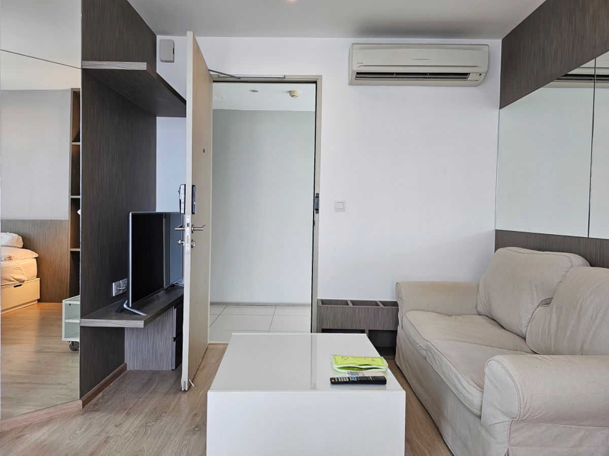 รูป IDEO Q Chula - Samyan【𝐑𝐄𝐍𝐓】🔥ห้องโทนสีสบายตา เฟอร์นิเจอร์ครบ ตกแต่งพร้อม ใกล้สามย่านมิตรทาวน์ 🔥 ติดต่อไลน์ไอดี: @hacondo - รูปที่ 3/6