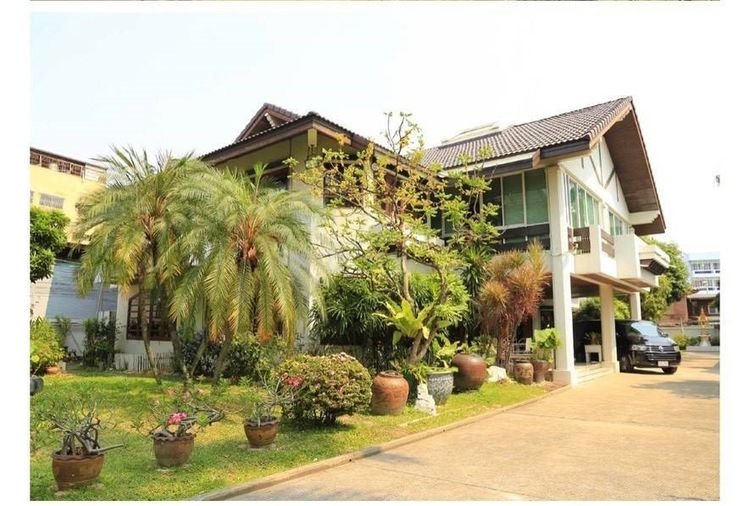 ขายบ้านเดี่ยว 9 ห้องนอน 2000 ตร.ม. 508 ตร.ว. เขตคลองสาน