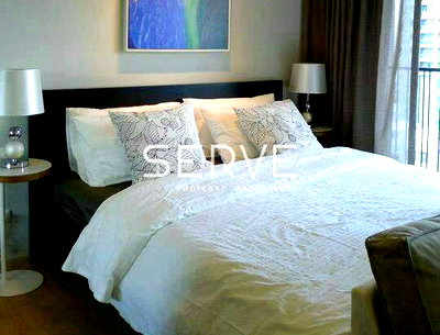 Condos for rent : 🔥Hot Hot 20K🔥- Studio with Bathtub pool view Close to BTS Phrom Phong 200 m. at Noble Refine Condo / For Rent