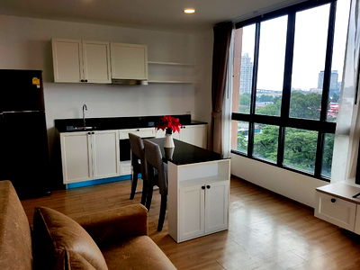 Condos for sale Siam University : Corner unit river view first-handed room have 2 unit can renovate to be 2 bedrooms Sale Notting Hill The Exclusive Charoen krung