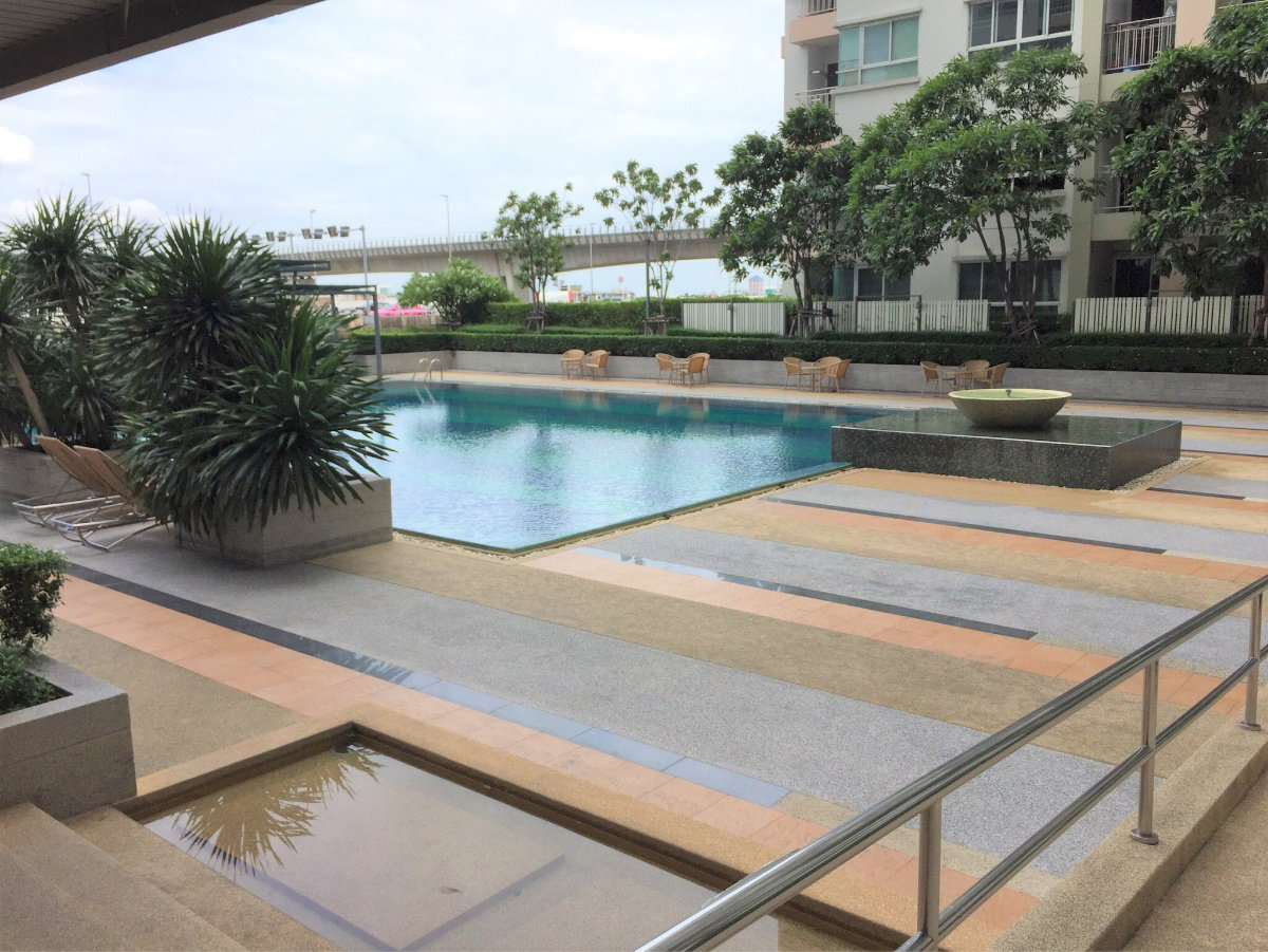 picture For rent Lumpini Suite Pinklao ( fully furnished, washing machine and ready to move in ) - 14/20