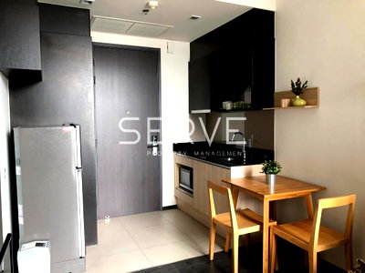 Condos for rent : Condo For Rent Edge Sukhumvit 23 Good Location BTS Asok 250 m. & MRT Sukhumvit 200 m.