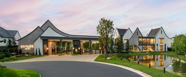 Saransiri Srivaree 2