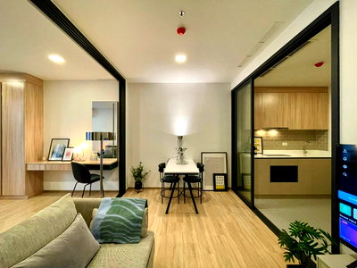 Condos for rent : Condo for Rent: XT PHAYATHAI  Schedule a viewing 👉 Line: @propertybkk4