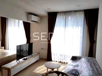 ขายคอนโด : Corner Room 1 Bed 34.8 sq.m. New Condo Good Location Close to BTS Ekkamai 350 m. / For Sale-Noble Ambience Sukhumvit 42