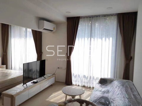 Corner Room 1 Bed 34.8 sq.m. New Condo Good Location Close to BTS Ekkamai 350 m. / For Sale-Noble Ambience Sukhumvit 42