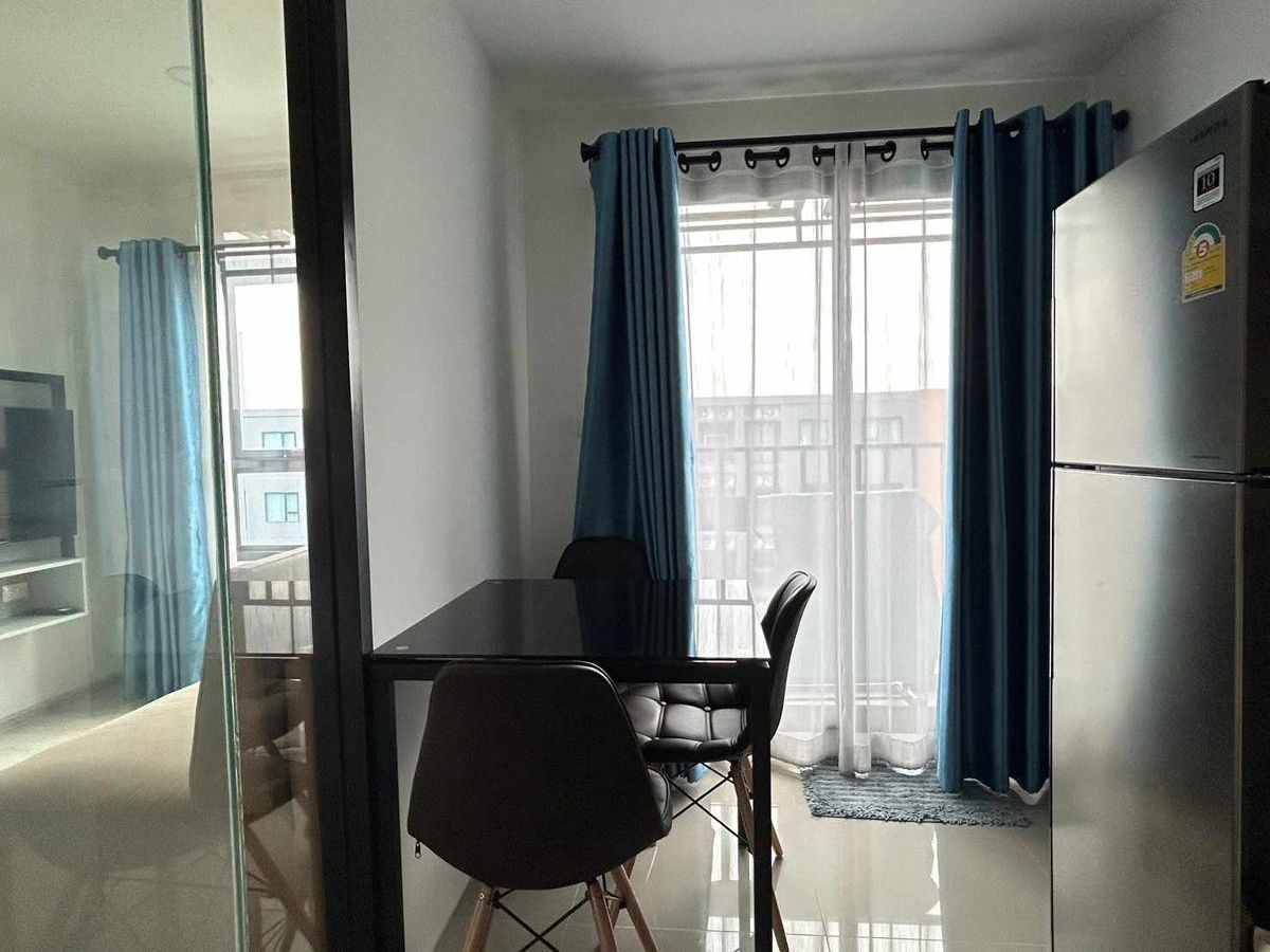 picture Escent  Ville Condo for rent 1 bedroom pool view - 5/13