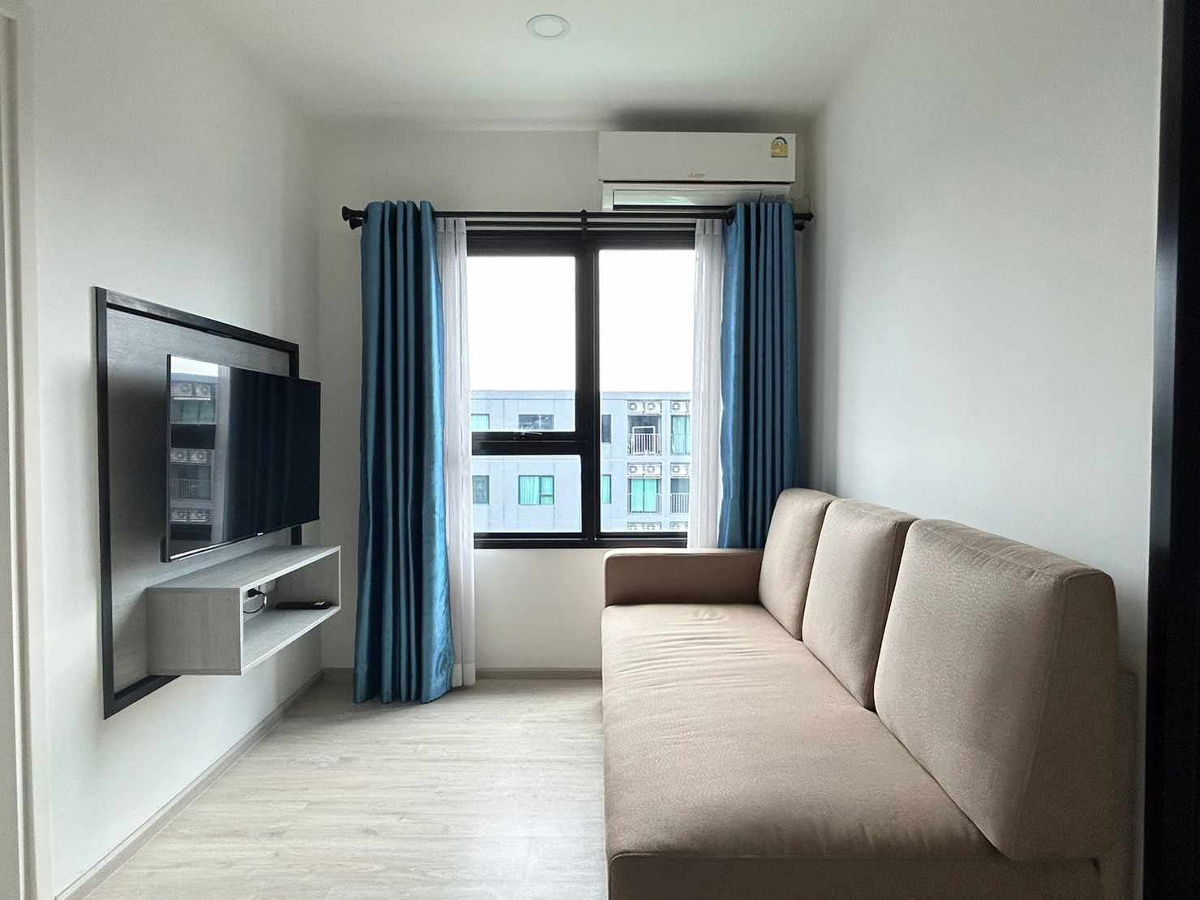 picture Escent  Ville Condo for rent 1 bedroom pool view - 9/13
