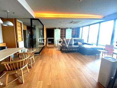 ขายคอนโด : Large Room 3 Beds 160 Sq.m. Nice Room High Fl. 25+ River View Good Location Clsoe to BTS Chong Nonsi-StarView Rama 3