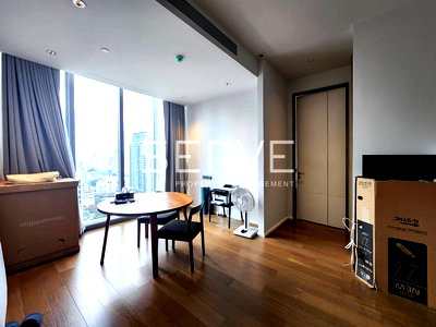 Condos for sale : Best Price! 3 Beds 177 sq.m. High Fl. 20+ Good Location Close to BTS Phrom Phong 550 m.-Kraam Sukhumvit 26