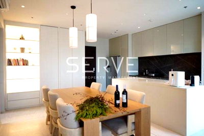 Condos for sale : 2 Bed Nice Room High Rise Condo in Ekkamai Area Good Location BTS Ekkamai 2.3 Km. / For Sale-C Ekkamai