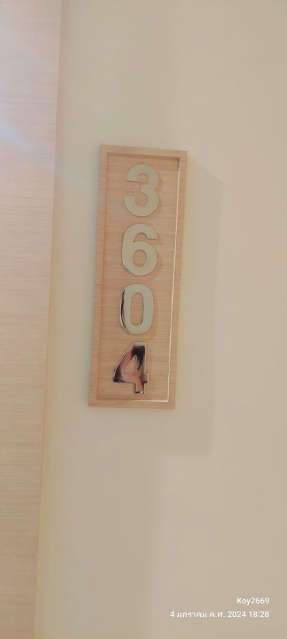 รูป ให้เช่า condo the palm wongamat beach front Pattaya 1 Bed hight floor (S03-1645)  - รูปที่ 2/18