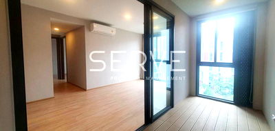 Condos for sale : 9.888 MB !-2 Beds with Bathtub Large Room Good Location Close to BTS Ekkamai / Condo For Sale -Taka Haus Ekamai 12