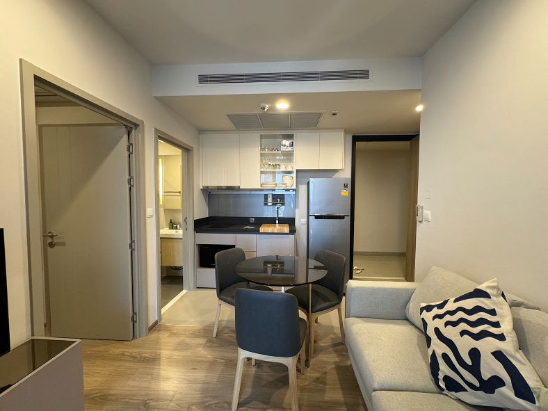 รูป ให้เช่า🔥Oka Haus sukhumvit 36🔥 ห้องสวย ตกแต่งพร้อม เฟอร์นิเจอร์ เครื่องใช้ไฟฟ้าครบ ใกล้ BTS ทองหล่อ - รูปที่ 5/13