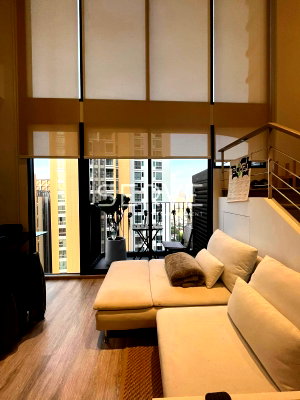 Condos for rent : Condo For Rent Ideo Mobi Asoke   1 Bed Super High Fl 25+ Good Location Close To MRT Petchaburi