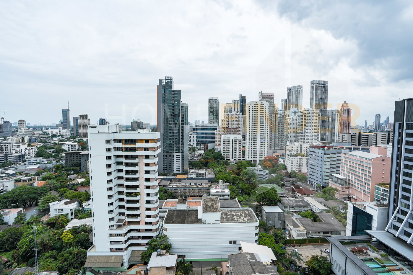 picture Noble Refine 1 bedroom, for rent - 7/13