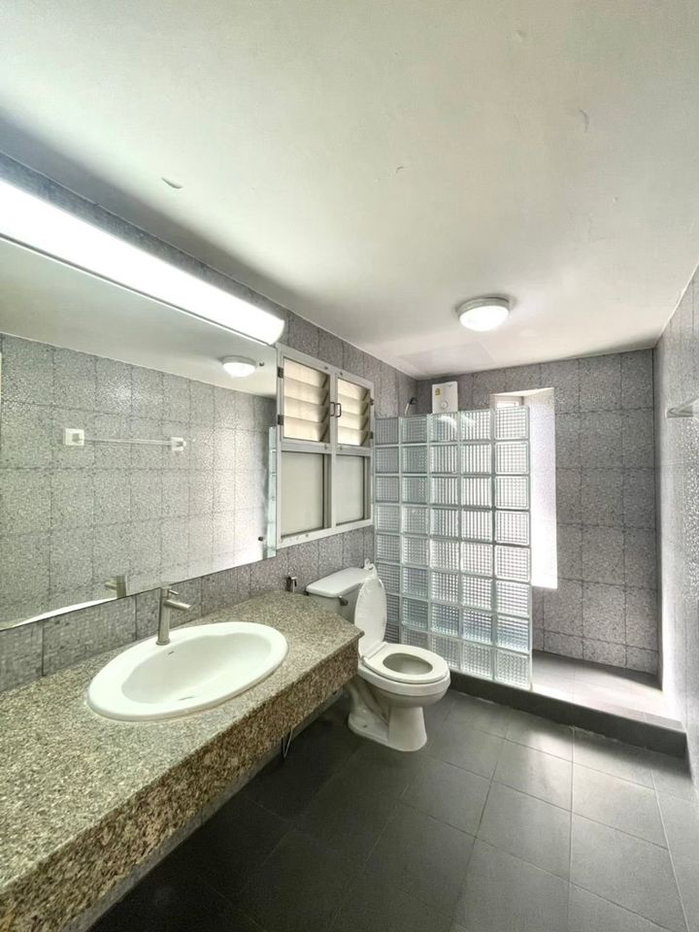 picture Baan Suan Lasalle      For Rent - 8/11