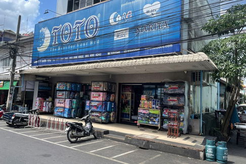 ให้เช่า ตึกแถว 3 ห้อง อาคารพาณิชย์ บนถนน นิพัทธ์อุทิศ 3 ใกล้ตลาดกิมหยง อ. หาดใหญ่ จ. สงขลา (เจ้าของปล่อยเอง)