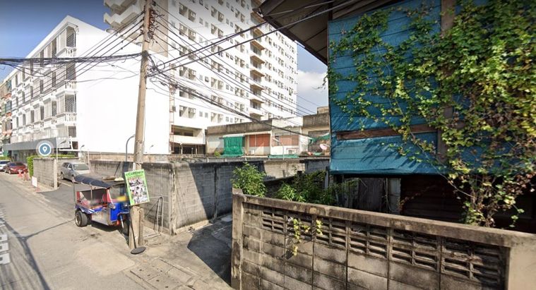 5-bed townhouse for sale, 29 sq wah, Khlong San