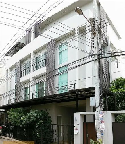 2-bed home office for sale, 32 sq wah, Lat Phrao