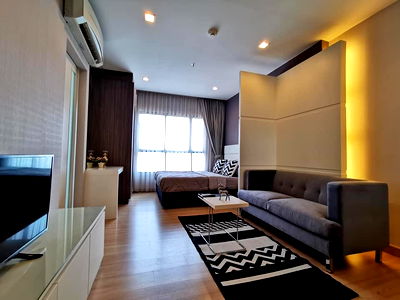 ขายคอนโด : ขายห้องสวย  Urbano absolute สาทร-ตากสิน ใกล้ BTS กรุงธนบุรี ห้อง Studio 30 ตรม. ชั้น14
