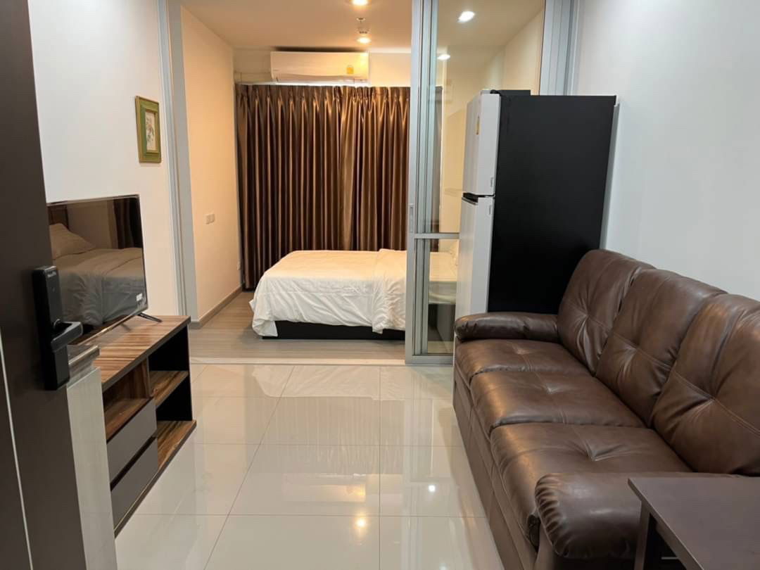 picture The Presiden Charan - Yark Fai Chai Station - 8/14