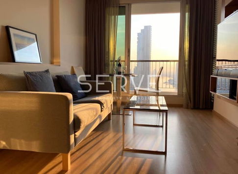 River View - Corner Room 1 Bed Super High Fl. 35+ Close to BTS Saphan Taksin 340 m. / For Rent-Rhythm Sathorn