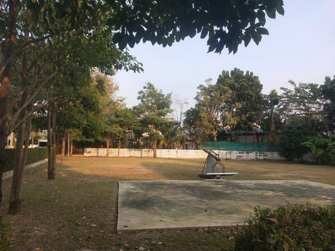 Land for sale Noble Nava Village Borommaratchachonnani 74/1 Tel.0999983897