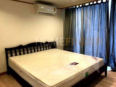 Condos for rent : Asoke Place 2 bedrooms, for rent