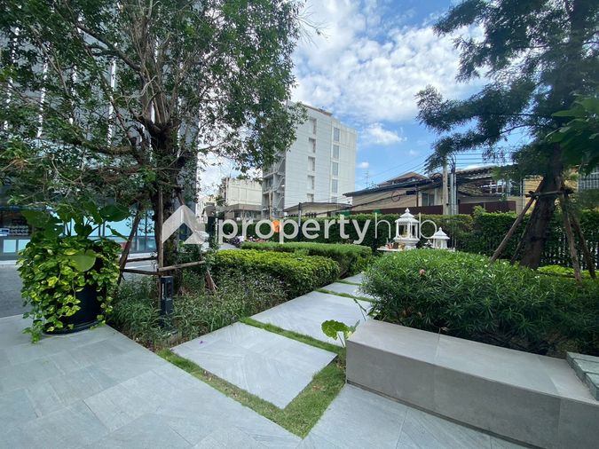 Knightsbridge Prime Sathorn