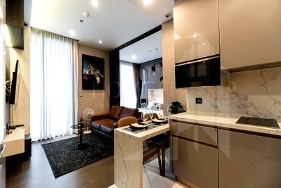 Condos for rent : The Esse at Singha Complex 1 bedroom, for rent