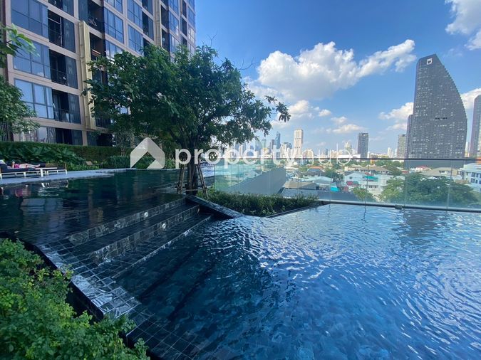 OKA HAUS Sukhumvit 36