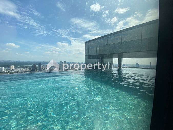 Knightsbridge Prime Sathorn