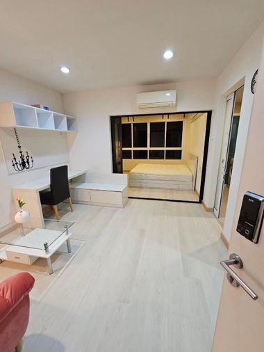 MB3530 Happy Condo Ladprao 101 (แฮปปี้ คอนโด ลาดพร้าว 101) ห้องสวย เฟอร์นิเจอร์ครบ พร้อมเข้าอยู่ เดินทางสะดวก ใกล้รถไฟฟ้าสายสีเหลือง