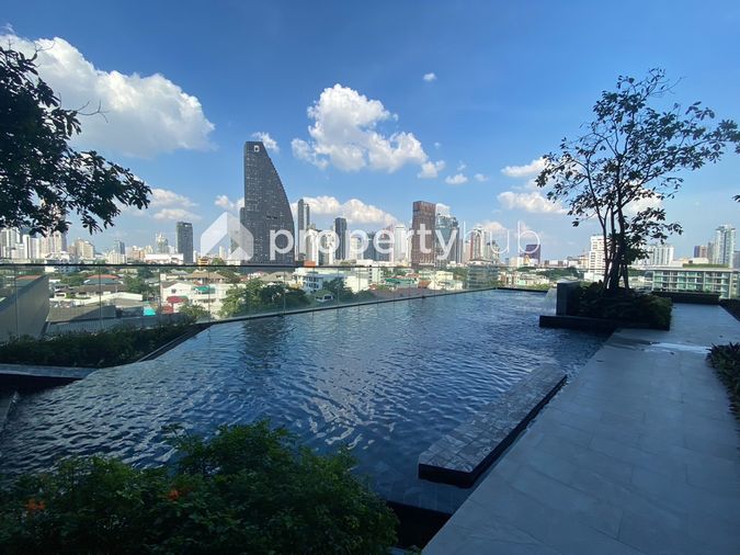 OKA HAUS Sukhumvit 36