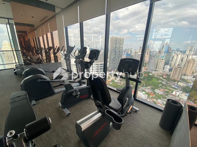 Knightsbridge Prime Sathorn