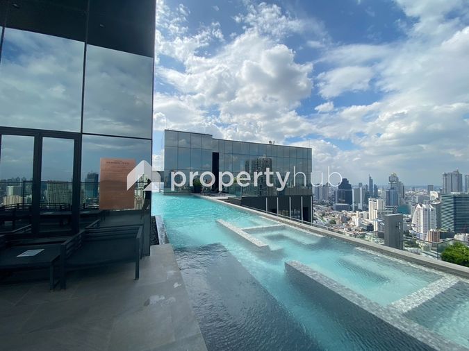 Knightsbridge Prime Sathorn