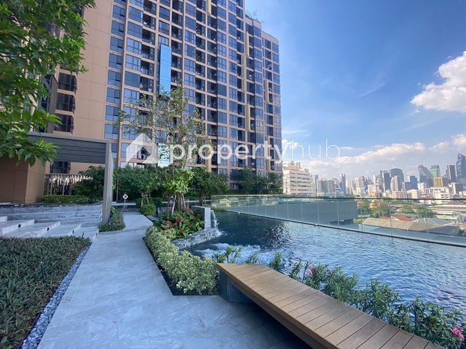 OKA HAUS Sukhumvit 36