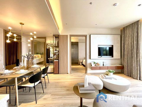 Luxurious 2-Bed Corner Unit in Arom Jomtien, Pattaya - Stunning Facilities, 13.5 Mb