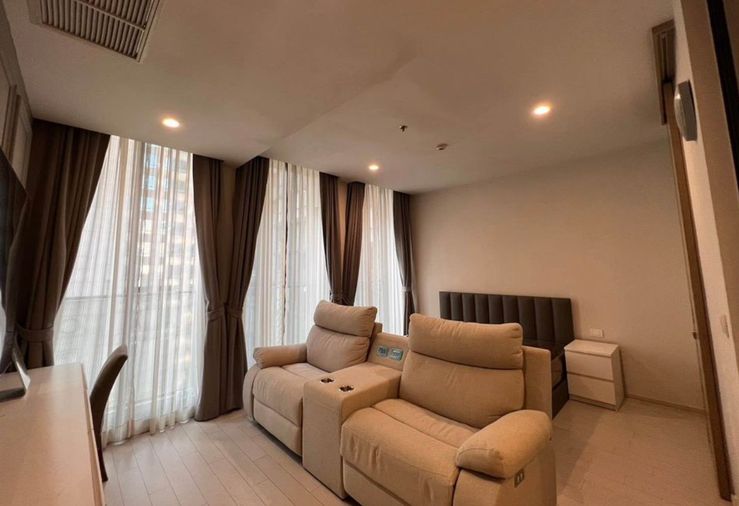 ให้เช่า Noble Ploenchit. 1นอน 45ตร.ม. Line id: @pfagent