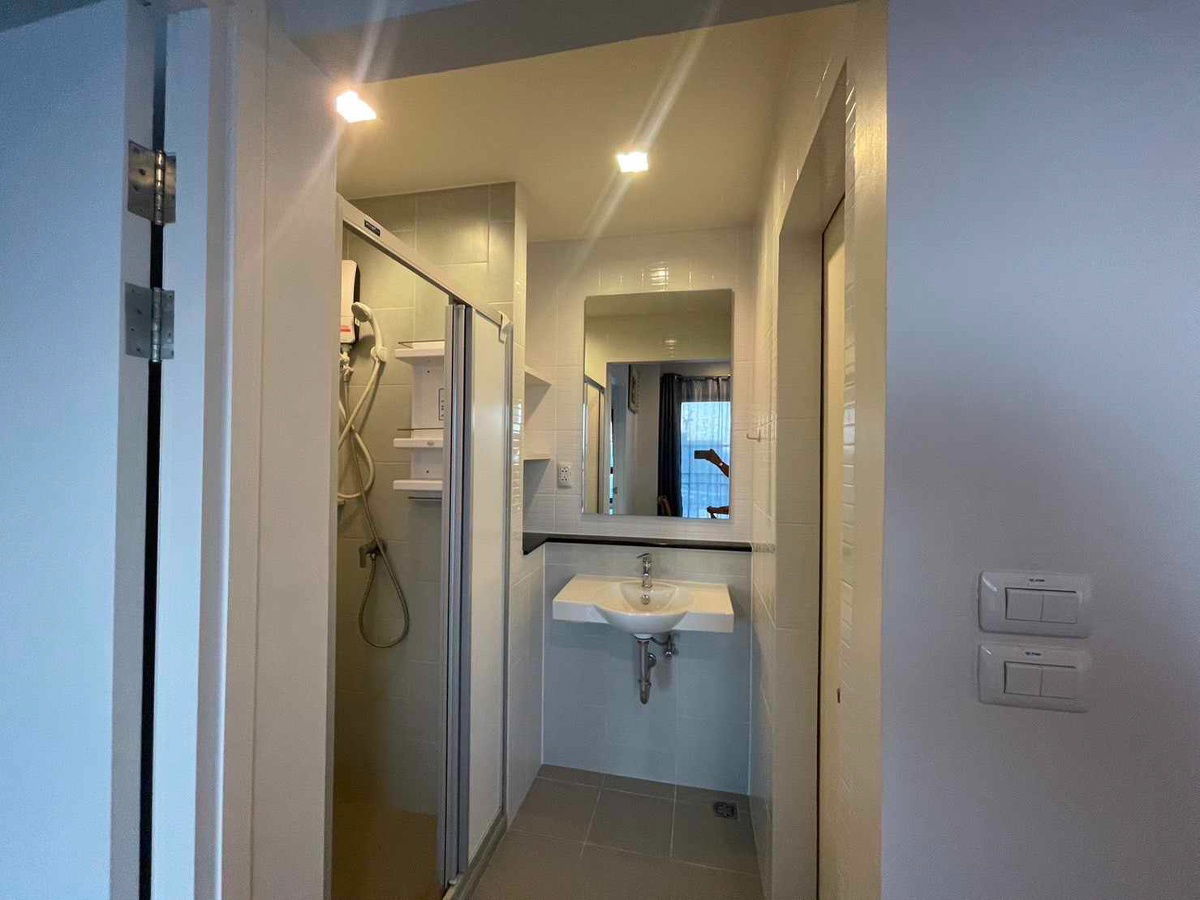 picture Escent Condo for rent 1 bedroom  36 Sq.m. - 13/20