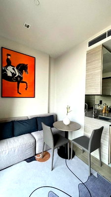 Condos for rent : For Rent The Crest Park Residences Fully Furnished (Near MRT Phahon Yothin Station)