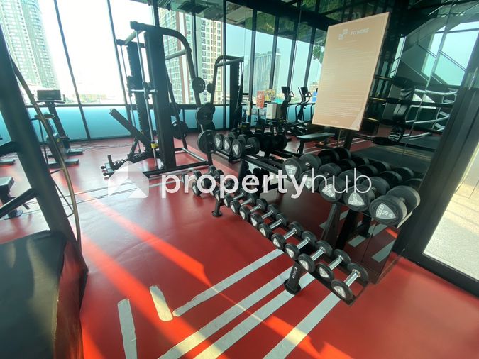 Altitude Unicorn Sathorn - Thapra