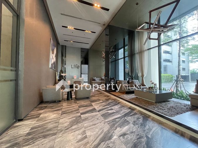 Life Sukhumvit 48